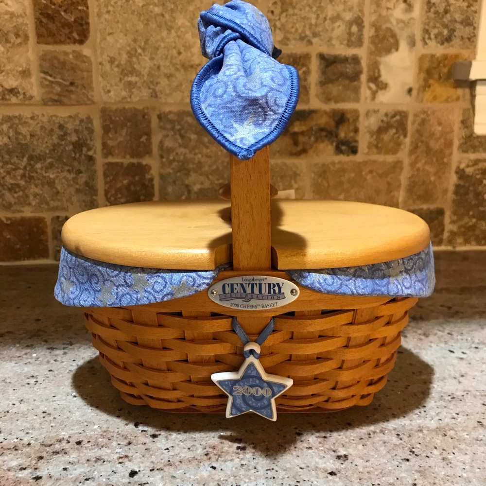 2000 Cheers Basket and accessories